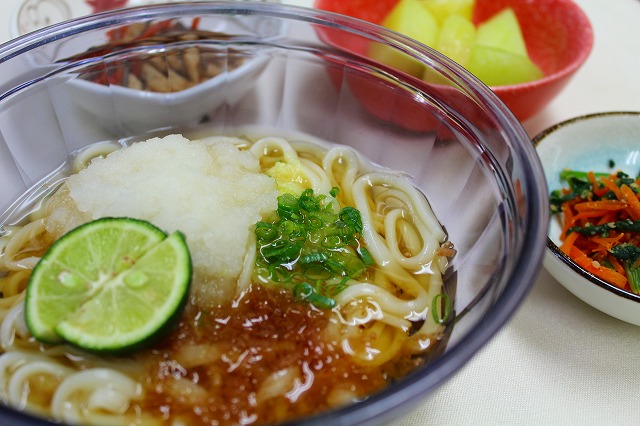 すだちおろしうどん