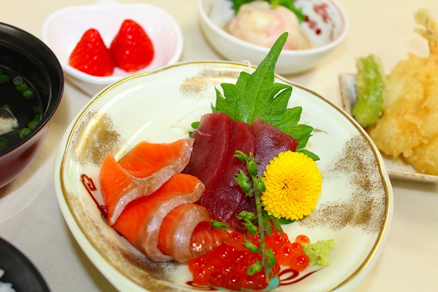 本日のお食事