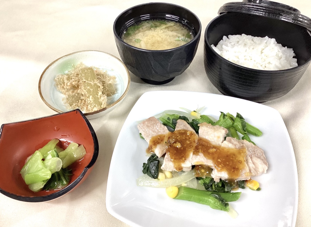 豚肉と菜の花のソテー