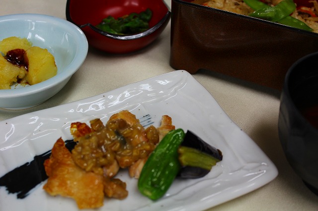 鶏肉のおなめかけ（金山寺味噌）