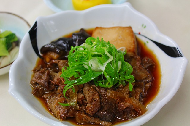 牛肉のすき焼き風煮