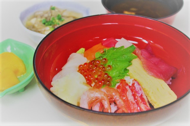 フェア食「海鮮丼」