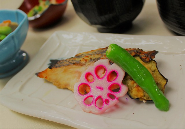 鯛の胡麻みそ焼き