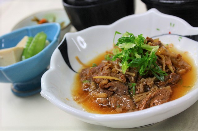 牛肉の時雨煮