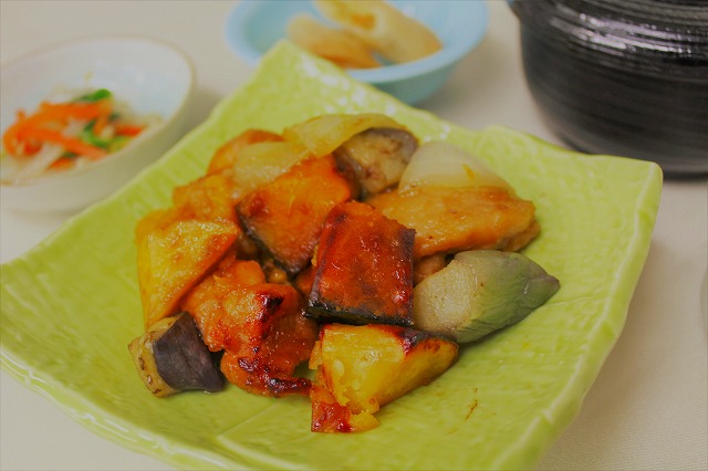 鶏肉と秋野菜の甘酢炒め