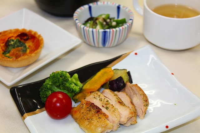 鶏肉の香草焼き