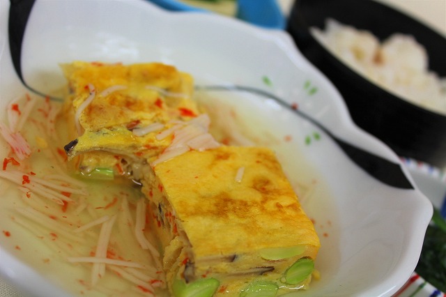 千草焼きの蟹風味あんかけ