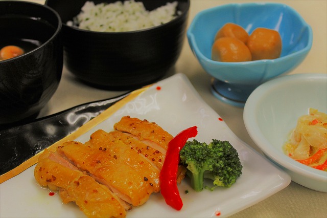 鶏肉のマスタード焼き