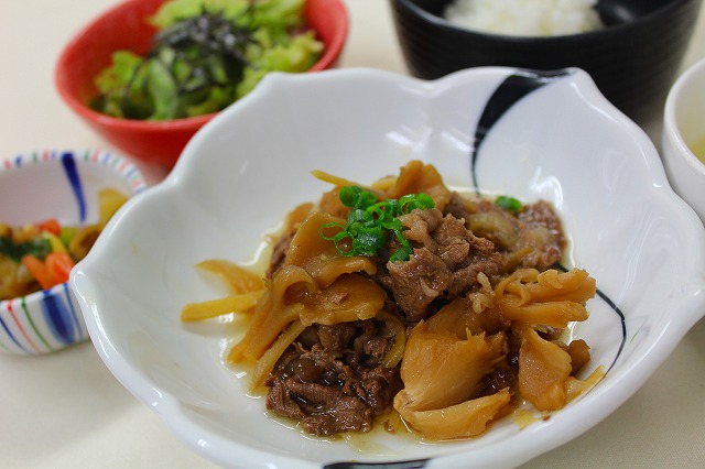 牛肉と舞茸の時雨煮