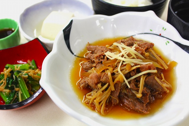 牛肉の時雨煮