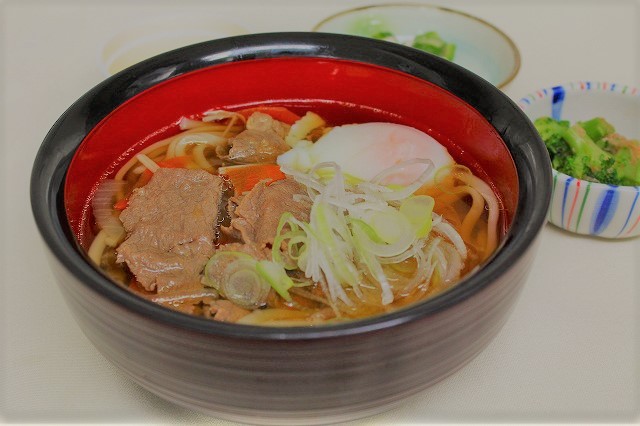 すき焼き風うどん