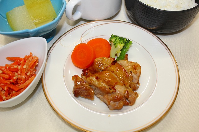 鶏肉のクミンバター醤油焼き