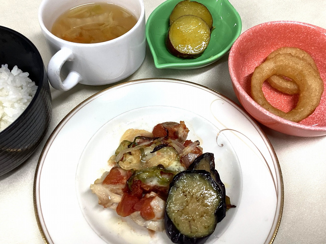 鶏肉のピザ風焼き