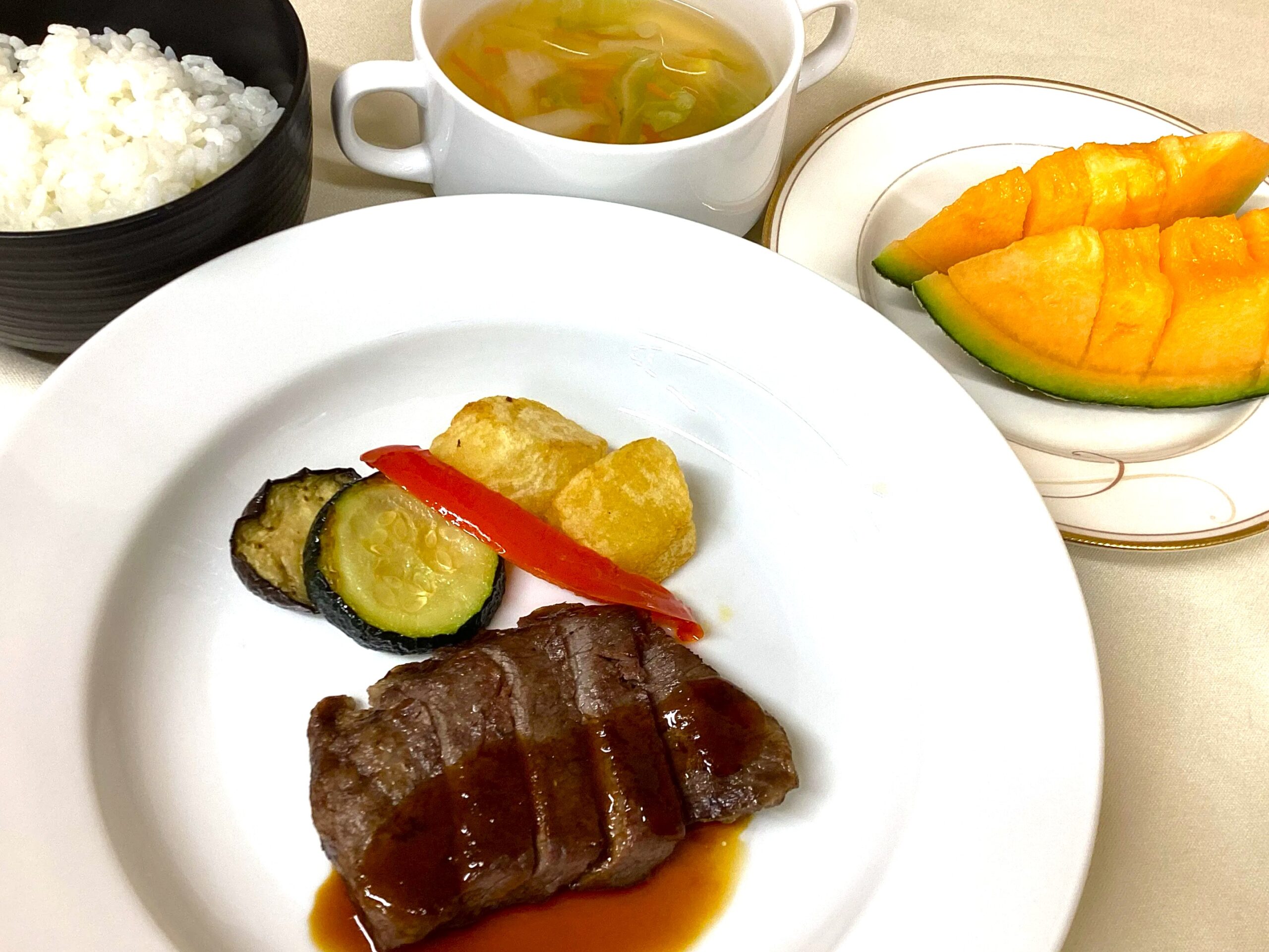 フェア食「ステーキプレート」
