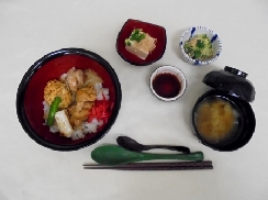 大山鶏の焼鳥丼