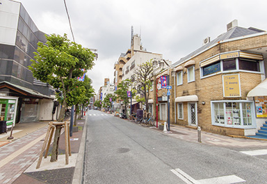 千歳烏山駅前