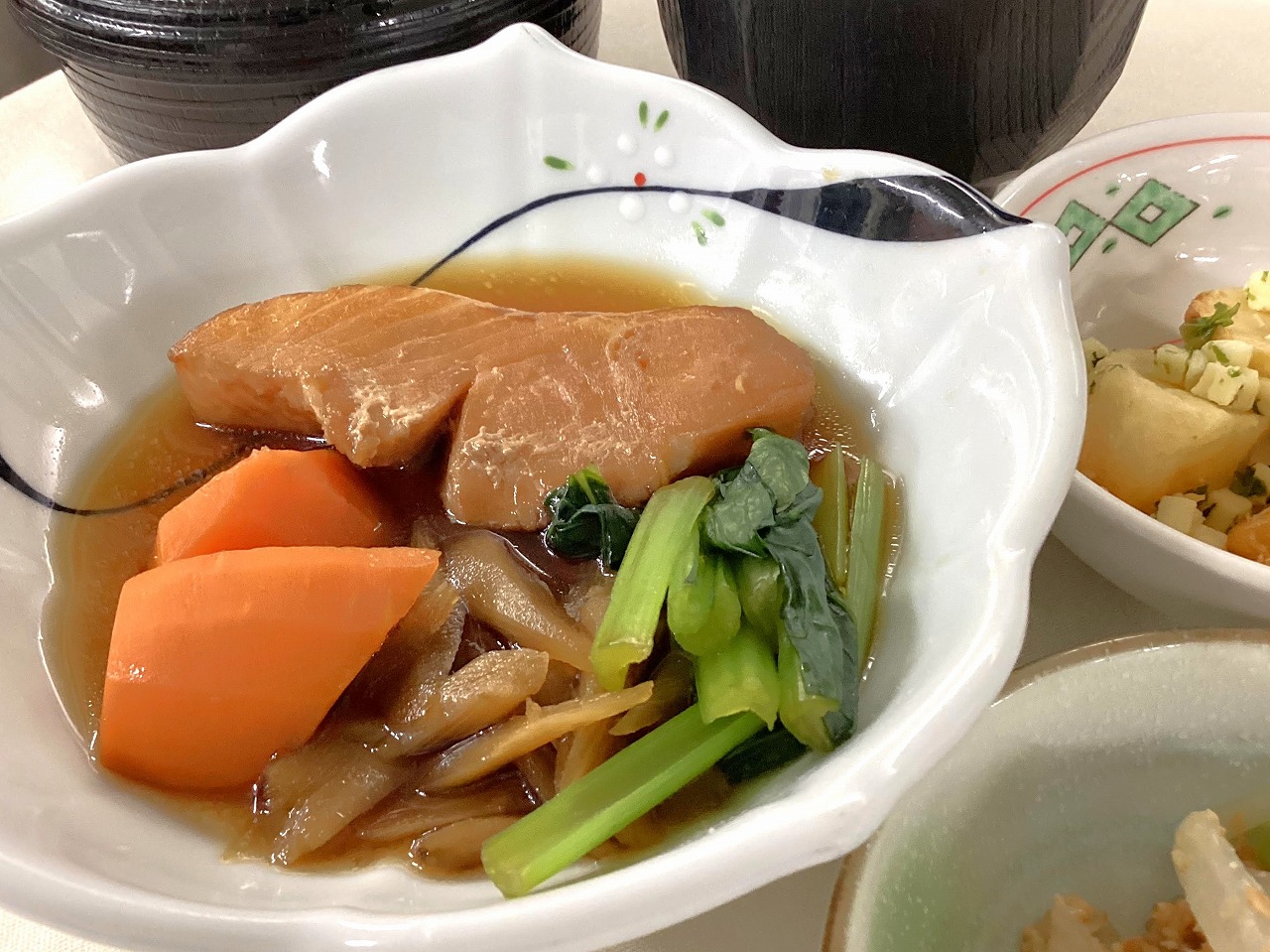 カラスカレイとごぼうの甘辛煮