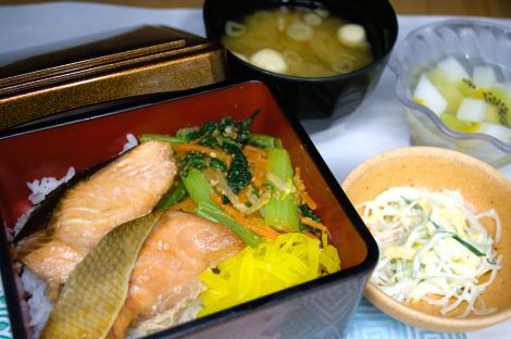 鮭の和風ビビンバ重